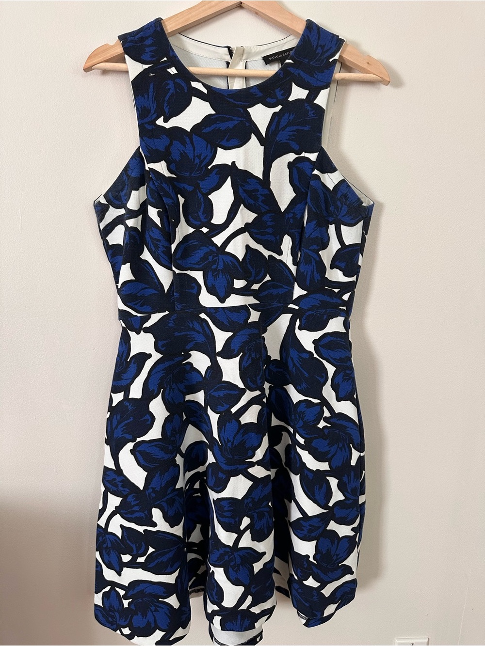 Banana Republic sleeveless blue floral dress